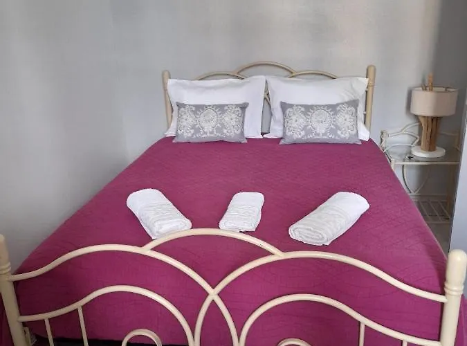 Guest house Casa Chanel *